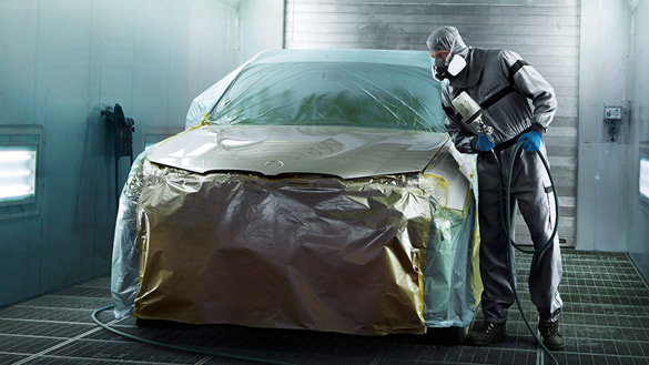 Certyfikowany serwis blacharsko-lakierniczy BMW.