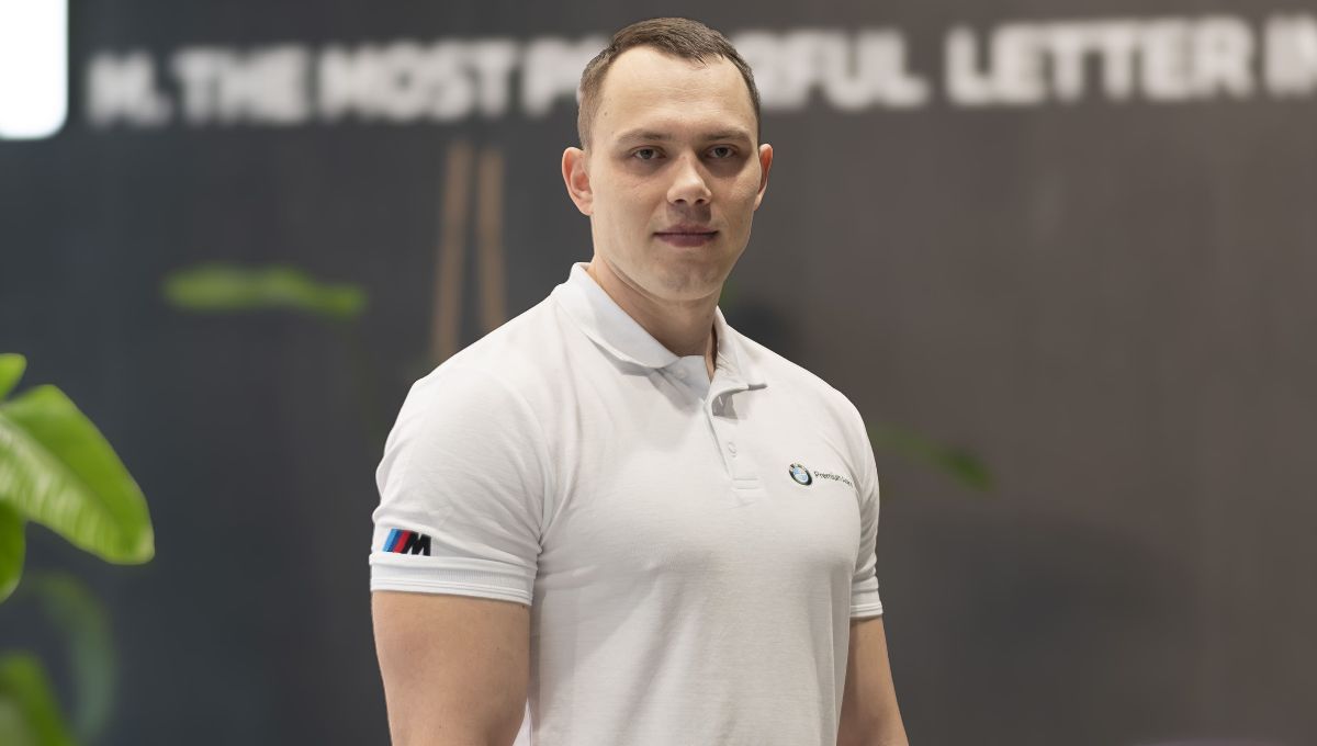 Adam Stępień Asystent Działu Sprzedaży